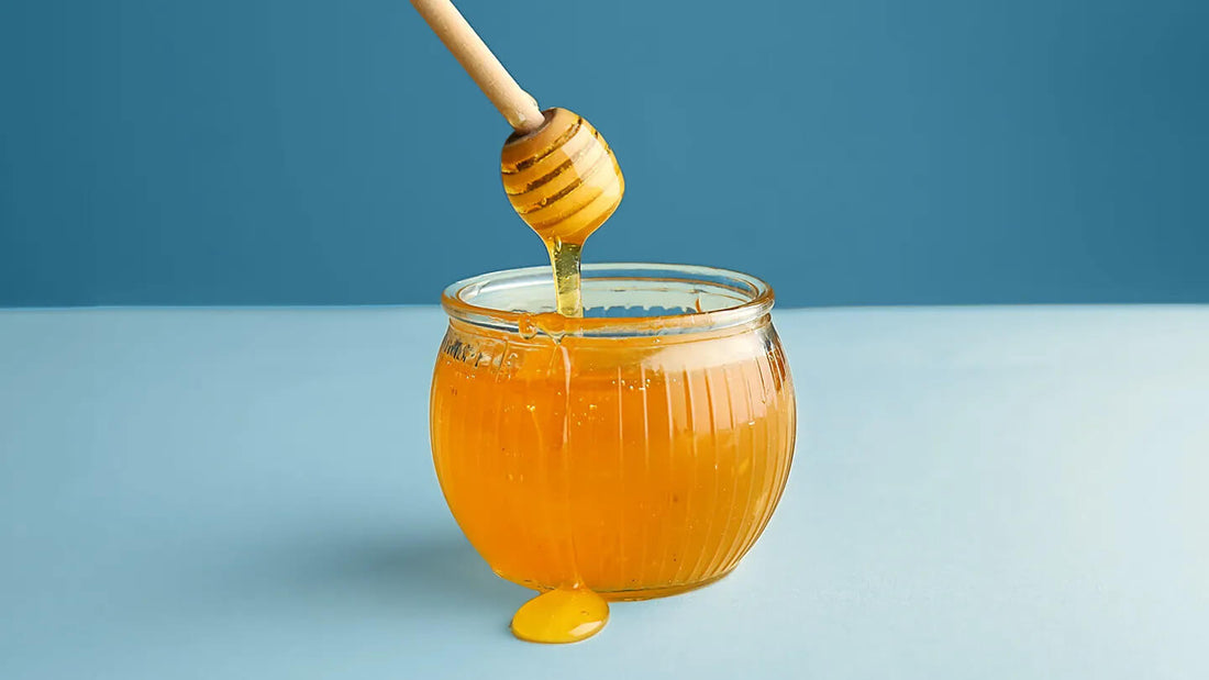 Pure raw honey jar - understanding honey prices in Pakistan