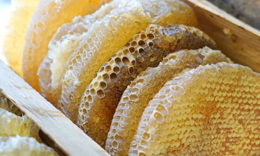 Golden honey - the place of shehad in Islamic tradition